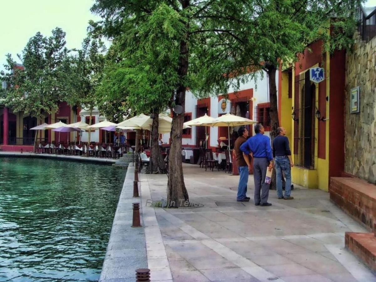 Ikali Hostel Monterrey Bagian luar foto